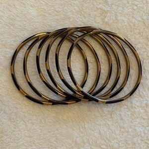 Chic Navy and Gold Bangle (6)Set